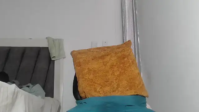 fisting room online show from 11-16-25, 07:07