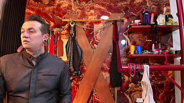 boy n girl online show from 10-12-25, 11:00