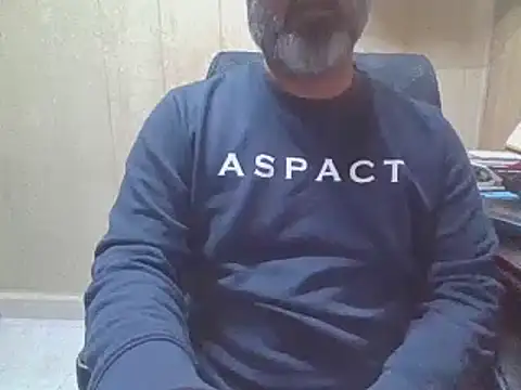 hairymaster95 online show from 12-14-25, 06:19