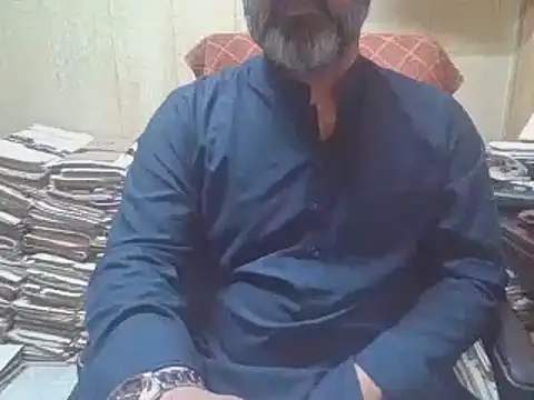 hairymaster95 online show from 10-29-25, 03:38