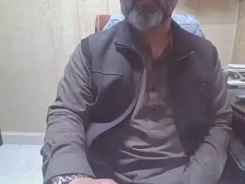 hairymaster95 online show from 12-16-25, 04:17