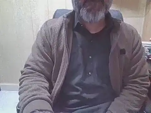 hairymaster95 online show from 01-13-26, 04:16