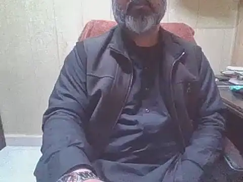 Snapshot of hairymaster95 chatting on 01-19-26, 05:55 hairymaster95 online show from 01-19-26, 05:55