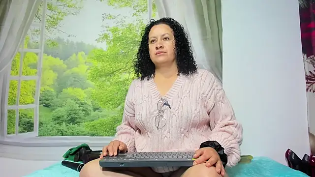 nikool32 online show from 07-13-26, 11:09