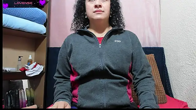 nikool32 online show from 03-19-25, 01:07