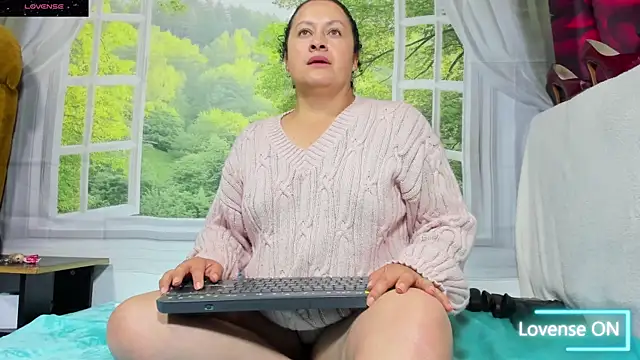nikool32 online show from 07-18-26, 10:57