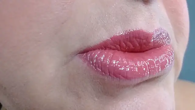 Kerly Doll online show from 02-23-26, 11:11