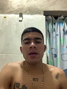 Yordy xx online show from 11-06-25, 04:38