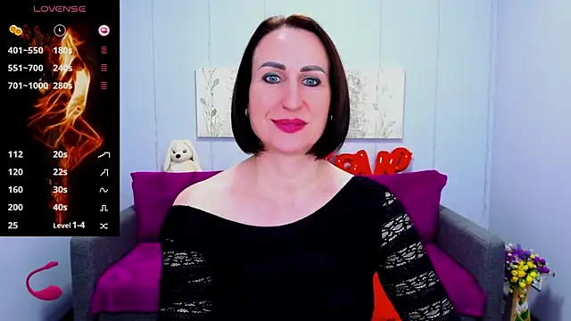 Nia Smithh online show from 02-20-25, 01:19