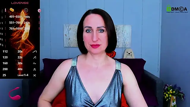 Nia Smithh online show from 02-28-25, 04:31