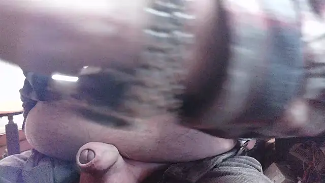 Snapshot of HaraldGermany chatting on 04-04-26, 05:41 HaraldGermany online show from 04-04-26, 05:41