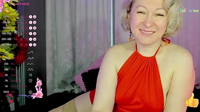 Snapshot of Mia_Wintermood chatting on 05-16-26, 10:25 Mia Wintermood online show from 05-16-26, 10:25