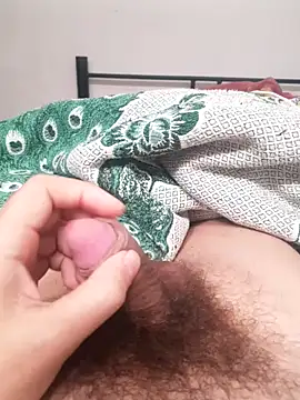 Snapshot of Ummfuss1 chatting on 09-14-25, 02:17 Ummfuss1 online show from 09-14-25, 02:17