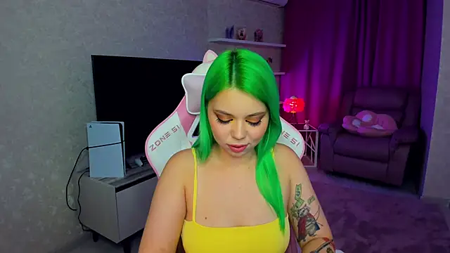 Snapshot of EnergyBunny_1 chatting on 02-02-26, 07:13 EnergyBunny 1 online show from 02-02-26, 07:13