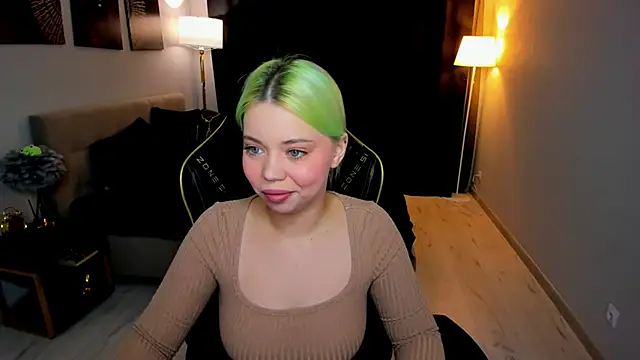 Snapshot of EnergyBunny_1 chatting on 02-20-26, 07:38 EnergyBunny 1 online show from 02-20-26, 07:38