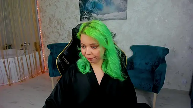 EnergyBunny 1 online show from 09-18-25, 04:32