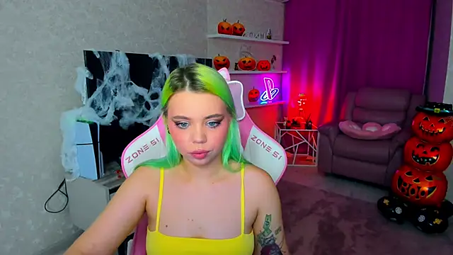 EnergyBunny 1 online show from 10-30-25, 05:10