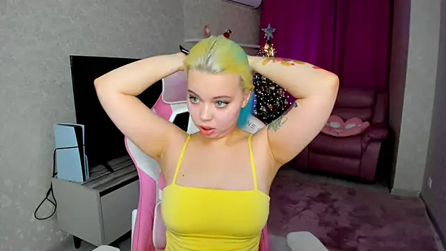 EnergyBunny 1 online show from 12-18-25, 05:39