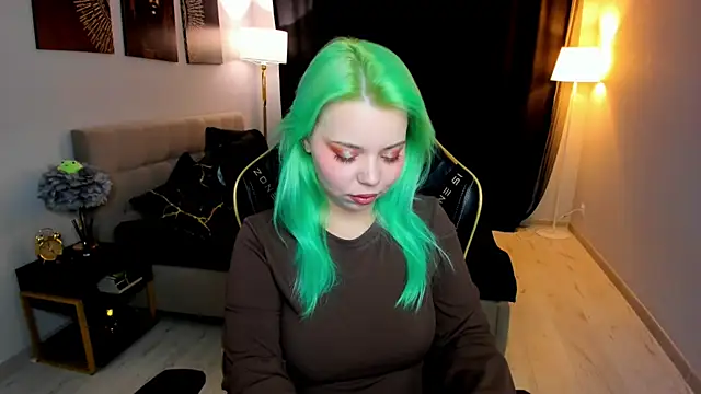 Snapshot of EnergyBunny_1 chatting on 01-18-26, 07:39 EnergyBunny 1 online show from 01-18-26, 07:39