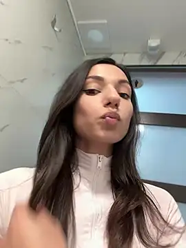  MiaQueen  online show from 02-04-26, 07:53