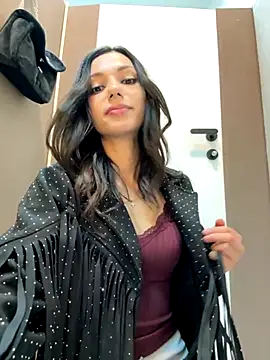  MiaQueen  online show from 11-05-25, 10:24