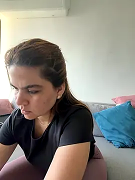 nurse becky online show from 10-31-25, 04:47