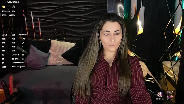 KylieMellow online show from 06-10-26, 01:45