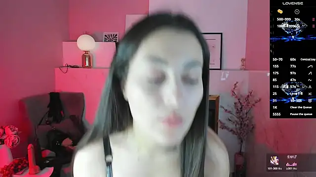 KylieMellow online show from 11-13-25, 01:15