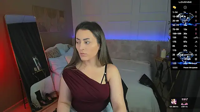 KylieMellow online show from 07-04-26, 05:25
