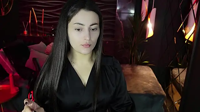 Snapshot of KylieMellow chatting on 09-14-25, 05:30 KylieMellow online show from 09-14-25, 05:30