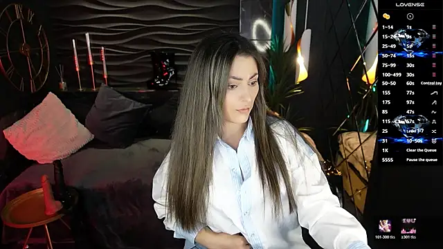 KylieMellow online show from 06-26-26, 02:01