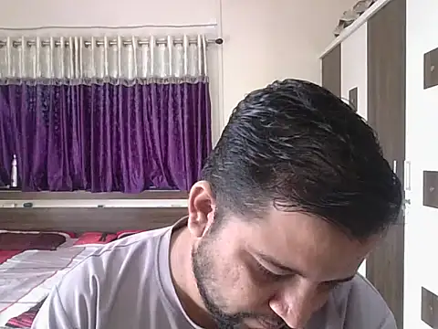 dhruv love online show from 09-25-25, 03:56