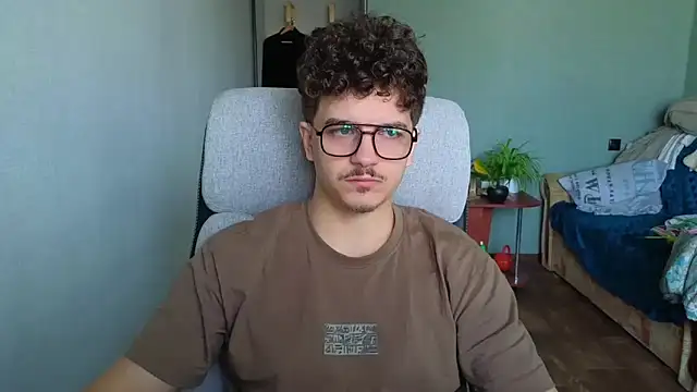 Remy Miles online show from 11-15-25, 07:56