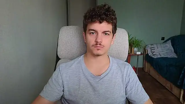 Remy Miles online show from 10-21-25, 07:08