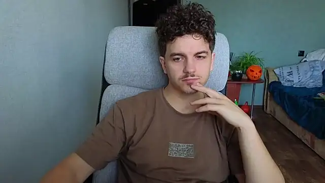 Remy Miles online show from 11-18-25, 09:56