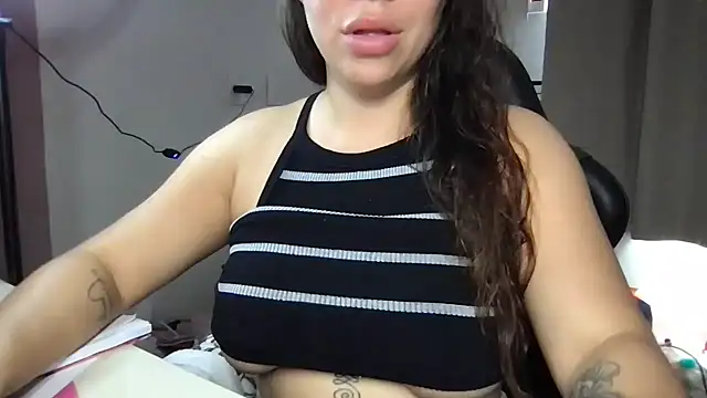 Snapshot of Baberosepremium chatting on 05-24-26, 05:35 Baberosepremium online show from 05-24-26, 05:35