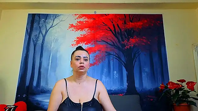 ElizabethEven online show from 02-26-25, 06:15