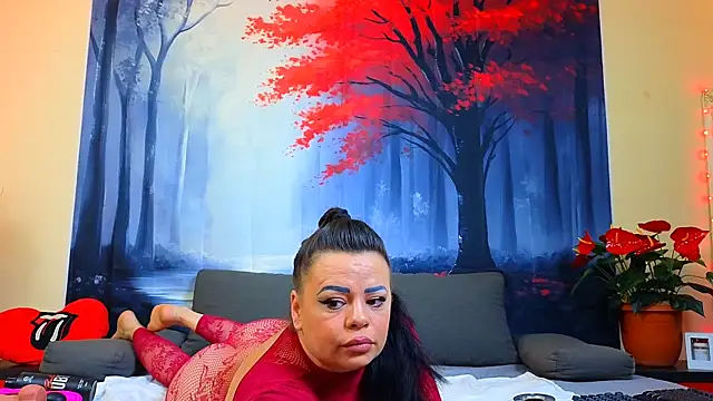 ElizabethEven online show from 02-19-25, 12:35
