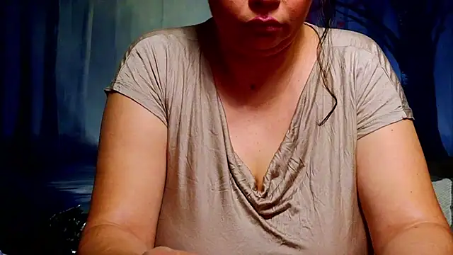 ElizabethEven online show from 02-17-26, 08:39