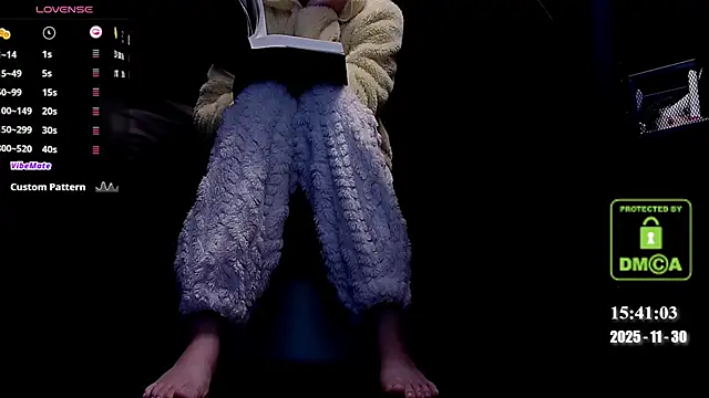 melia Z online show from 11-30-25, 07:42