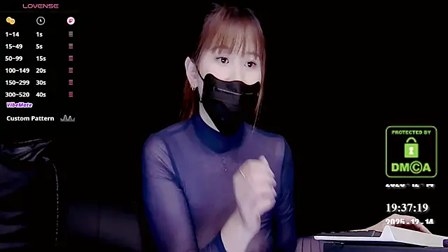 melia Z online show from 12-14-25, 11:38