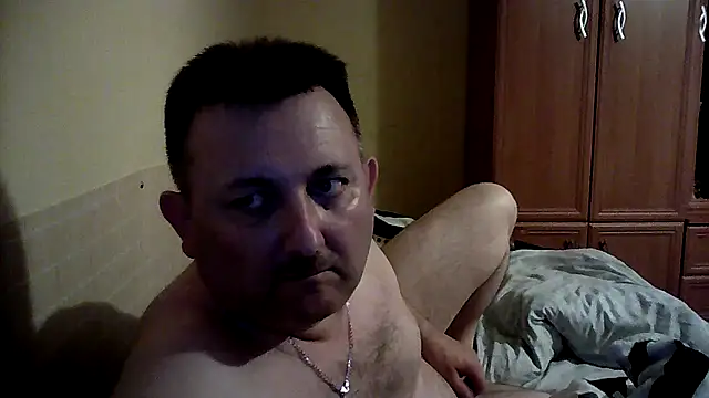 Snapshot of Novy73 chatting on 11-04-25, 10:35 Novy73 online show from 11-04-25, 10:35