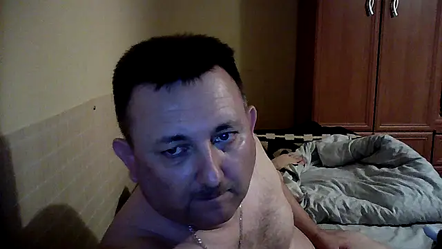Snapshot of Novy73 chatting on 11-03-25, 11:41 Novy73 online show from 11-03-25, 11:41