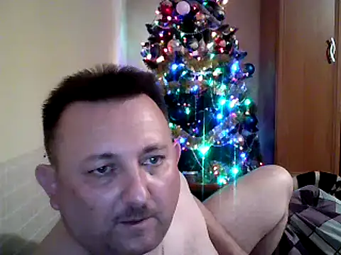 Snapshot of Novy73 chatting on 01-14-26, 08:45 Novy73 online show from 01-14-26, 08:45