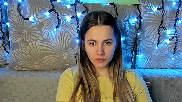 MaggieCake online show from 02-22-26, 03:09