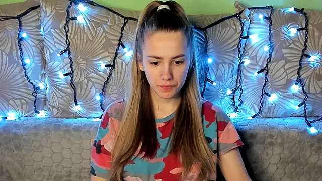 MaggieCake online show from 01-30-25, 05:30