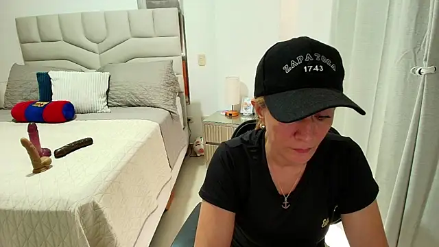 Naty Stone online show from 04-13-26, 09:30