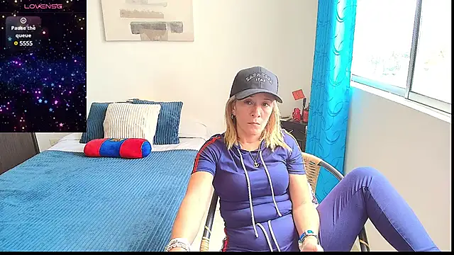 Snapshot of Naty_Stone chatting on 02-12-25, 05:05 Naty Stone online show from 02-12-25, 05:05