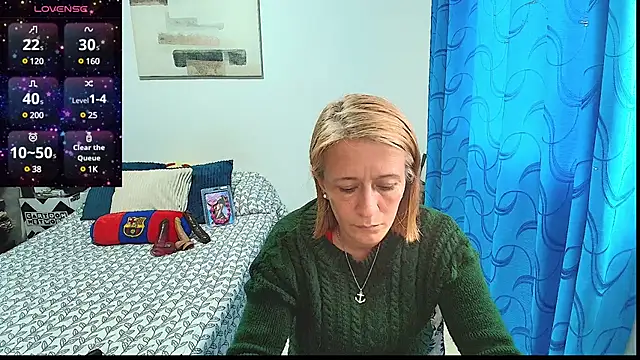 Snapshot of Naty_Stone chatting on 03-17-25, 09:13 Naty Stone online show from 03-17-25, 09:13