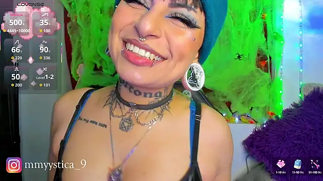 Snapshot of Rainnbow_ chatting on 10-02-25, 06:39 Rainnbow online show from 10-02-25, 06:39
